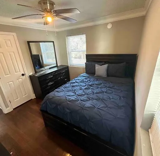 Luxury Bungalow Home Away From Home!