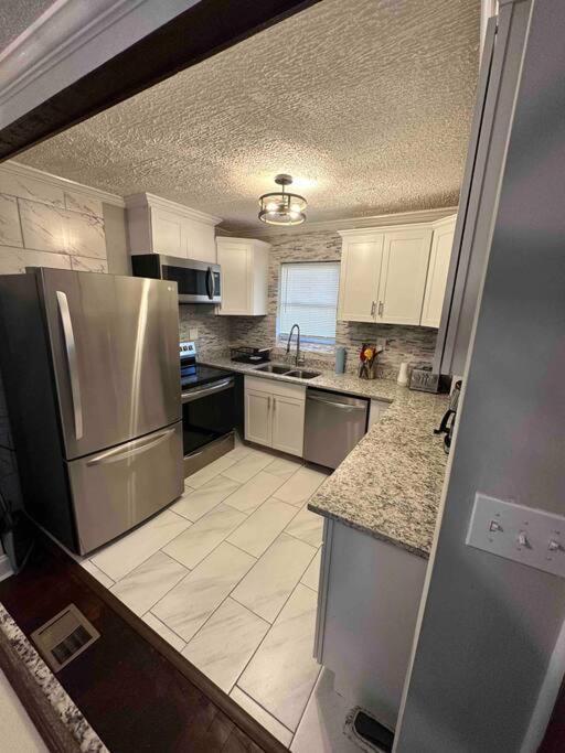 Luxury Away From Home! Holiday home Atlanta